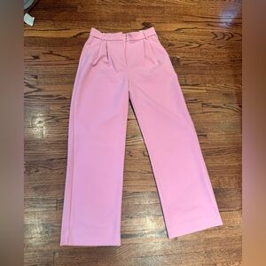 Abercrombie	
Women's A&F Sloane Tailored Pant

Color: PINK
Size: PINK 29 LONG